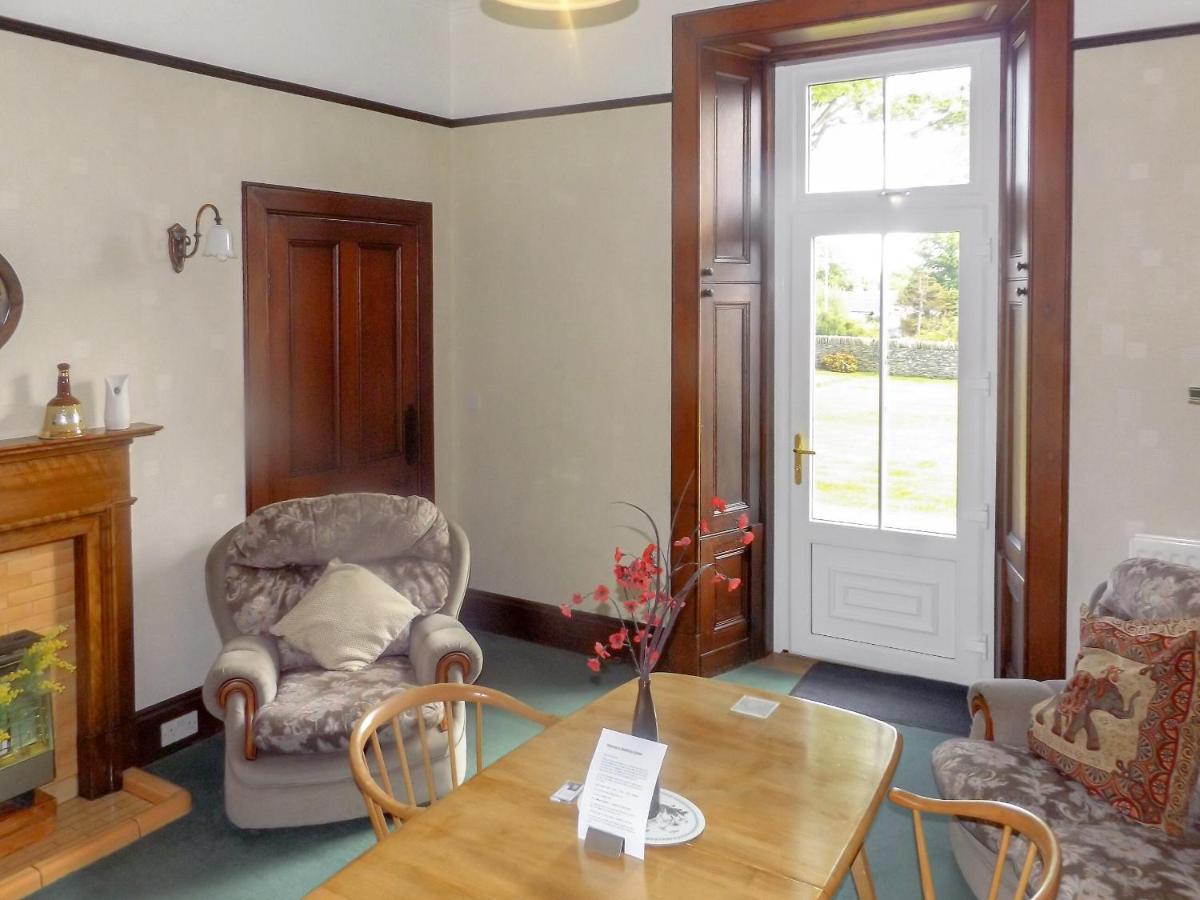 Gladstone Cottage Каслтаун Экстерьер фото