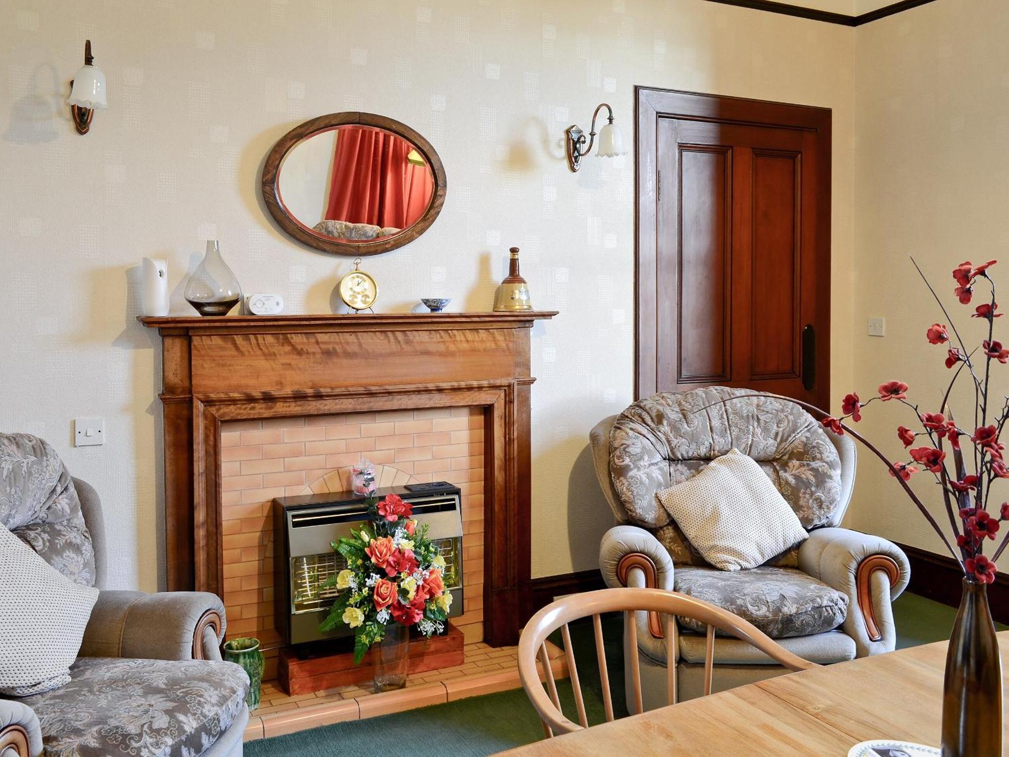 Gladstone Cottage Каслтаун Экстерьер фото